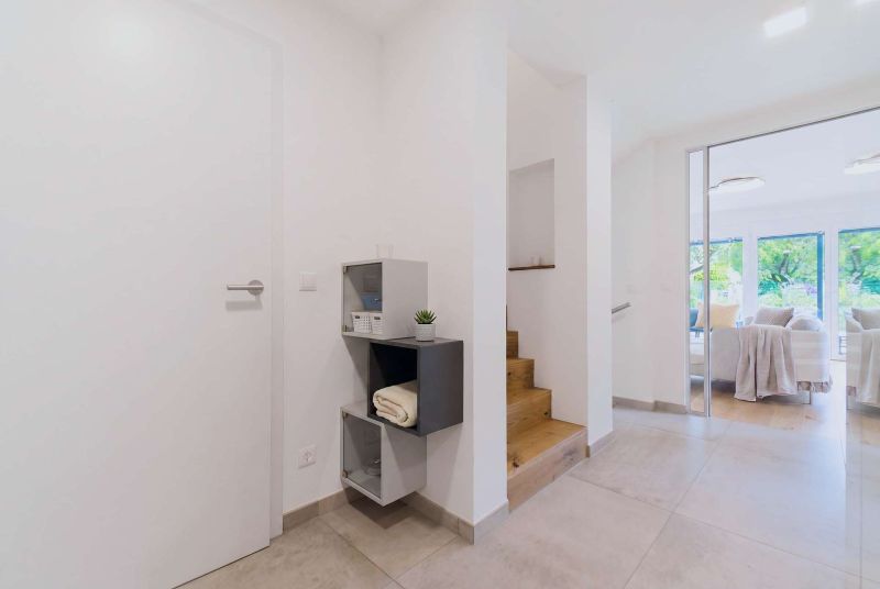Hochwertiges Eckreihenhaus in Ruhelage mit gro�em Garten, Keller, PV-Anlage und zwei Stellpl�tzen /  / 1220&nbsp;Wien / Bild 17